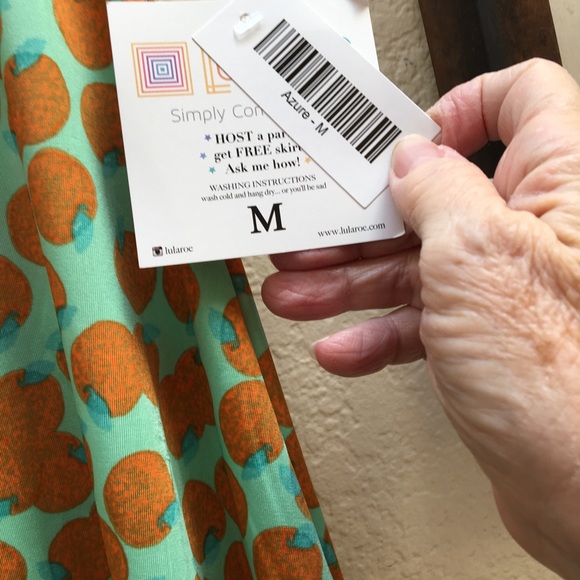 Lularoe Azure sz med - Picture 2 of 3